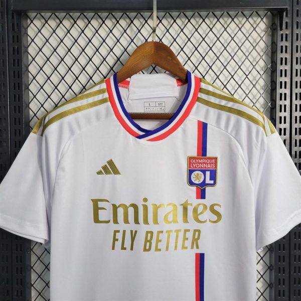 Maglia home dell'Olympique Lione 2023 2024