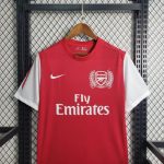 Camisa retrô do Arsenal 2011 2012