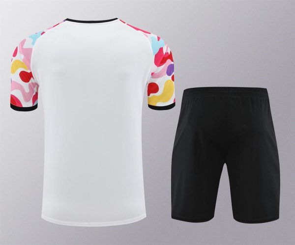 Kit maillot Manchester United 2024 2025