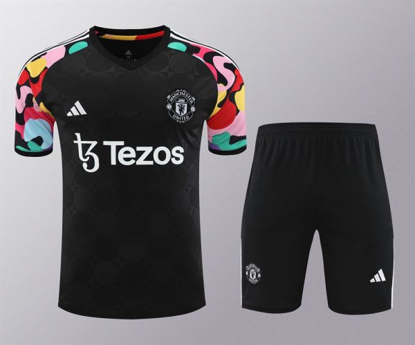 Kit maillot Manchester United 2024 2025