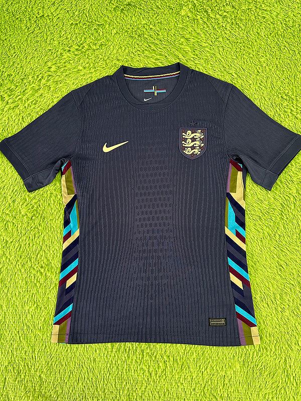 Camisa de futebol fora da Inglaterra 2024 2025