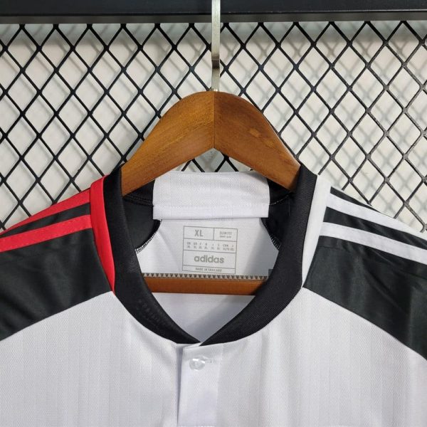 Fulham maillot domicile 2023 2024