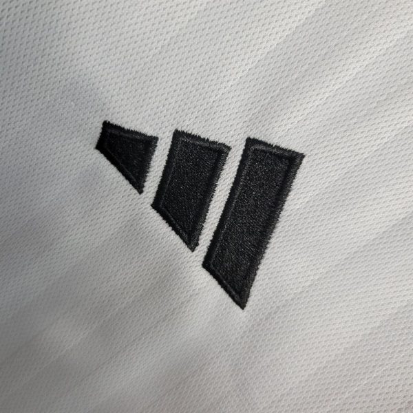 Fulham maillot domicile 2023 2024