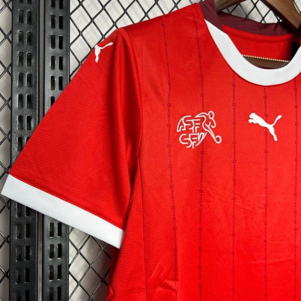 Suisse maillot foot 2024 2025 domicile