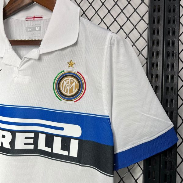 Inter Milan maillot foot 2009 2010 retro