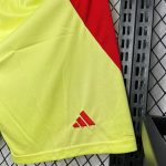 Spanische Fußballshorts 2024 2025