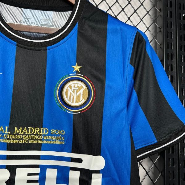 Maglia storica da calcio dell'Inter 2009 2010