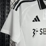 Fulham maillot foot domicile 2024 2025