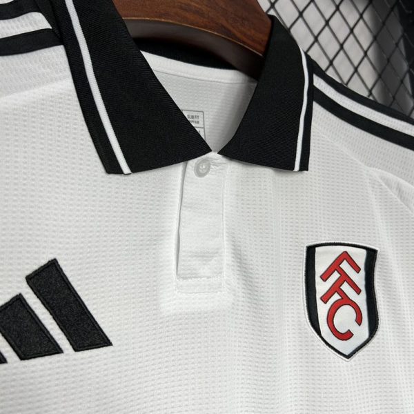 Fulham maillot foot domicile 2024 2025