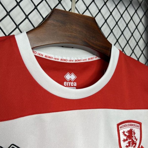 Middlesbrough maillot foot domicile 2024 2025