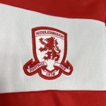 Middlesbrough maillot foot domicile 2024 2025