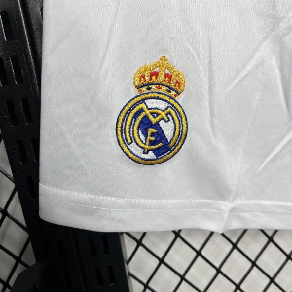 Short de Football Real Madrid 2024 2025