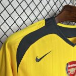 Camisa de futebol Arsenal 2005 2006 retrô