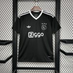 AJAX Amsterdam maillot foot entraînement 2024 2025