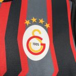 Galatasaray maillot foot extérieur 2024 2025