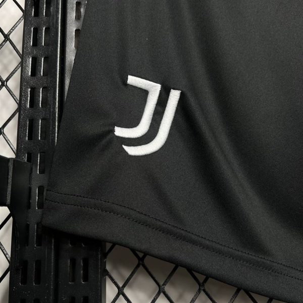 Juventus Fußballshorts 2024 2025